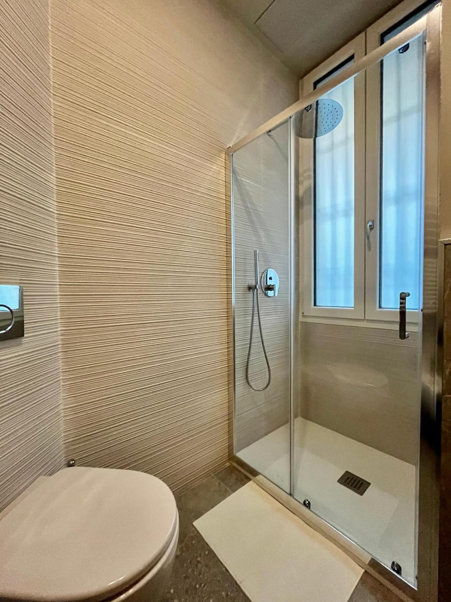 Central Side Apartment Μιλάνο Εξωτερικό φωτογραφία