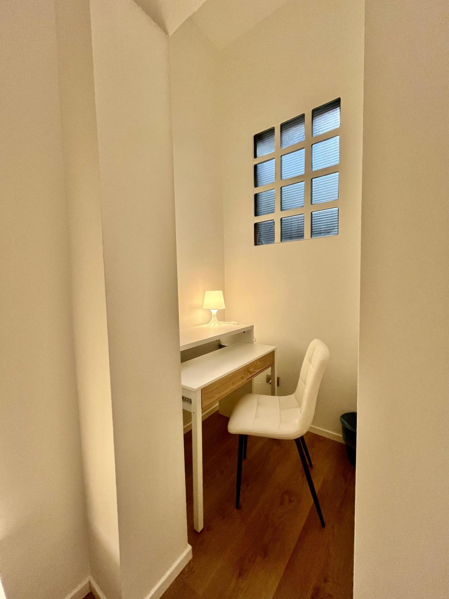 Central Side Apartment Μιλάνο Εξωτερικό φωτογραφία
