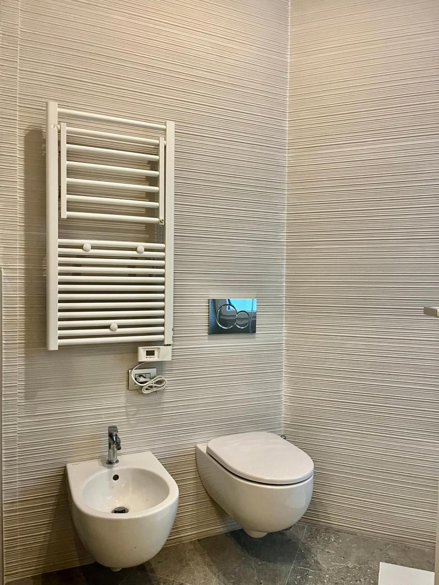 Central Side Apartment Μιλάνο Εξωτερικό φωτογραφία